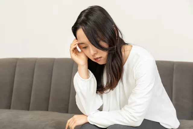 全身辛そうな人